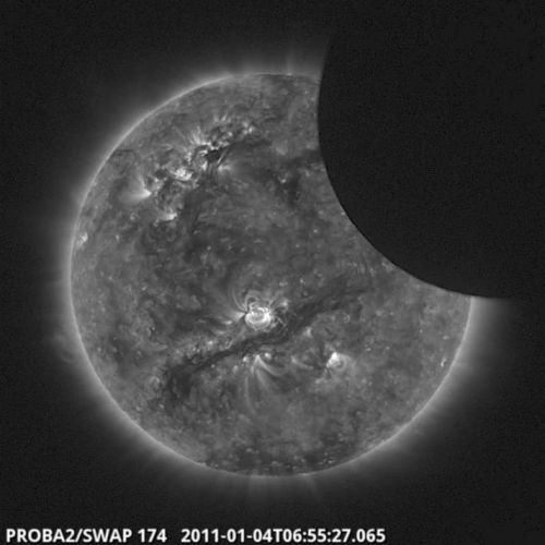 Eclipse registrado por satélite