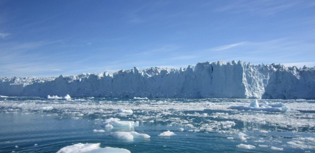 Imagem da Nasa mostra geleira na Groenlândia; veja no álbum do mês - Eric Rignot/Nasa/JPL